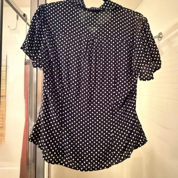 Collectif Vintage London Blouse - Polkadot UK size 12, Medium, US size 8 - Picture 2 of 5